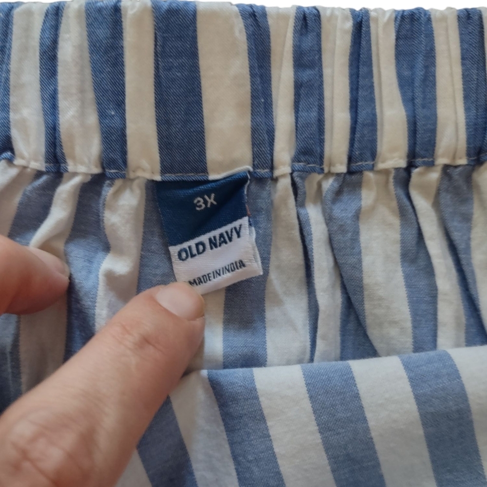 Old Navy Modern Hourglass Striped Skirt NWT - Picture 3 of 12